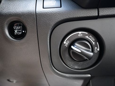 New 2026 Nissan Frontier PRO-4X w/ Pro-4x Convenience Package image 30