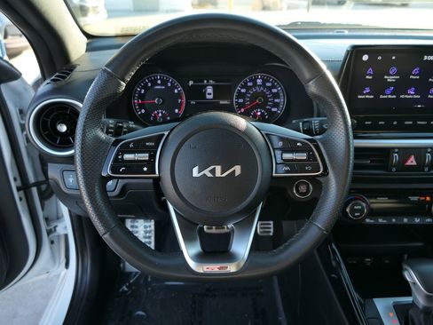 Used 2023 Kia Forte GT-Line image 18