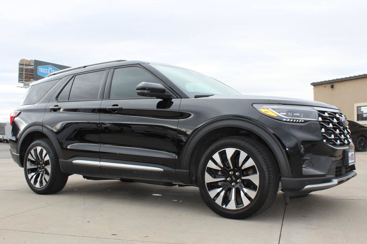 Used 2025 Ford Explorer Platinum w/ LUX Leather Package AWD/4WD image 21