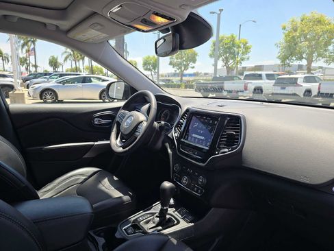 Used 2022 Jeep Cherokee Limited AWD/4WD image 11