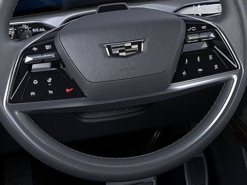 New 2026 Cadillac Vistiq Luxury w/ LPO, Floor Liner Package image 23