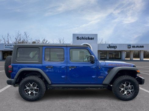 Used 2019 Jeep Wrangler Unlimited Rubicon AWD/4WD image 2