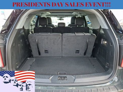 Used 2023 Ford Explorer XLT w/ Equipment Group 202A image 30