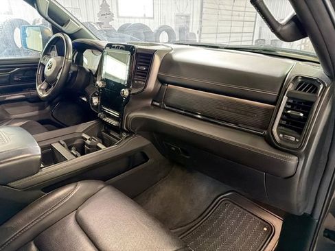 Used 2022 RAM 1500 Limited w/ Body-Colour Bumper Group image 12