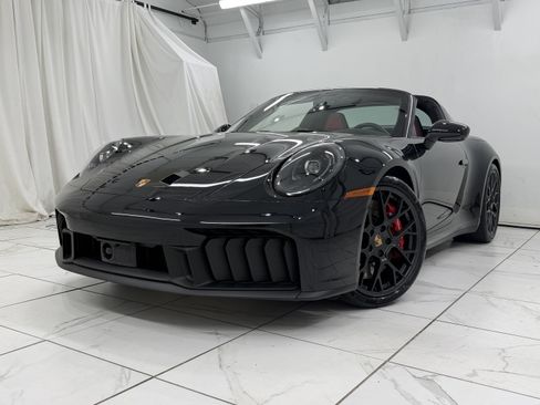 Certified 2025 Porsche 911 Targa 4 GTS AWD/4WD image 9