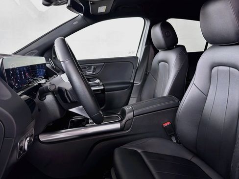 Certified 2026 Mercedes-Benz GLA 250 image 18