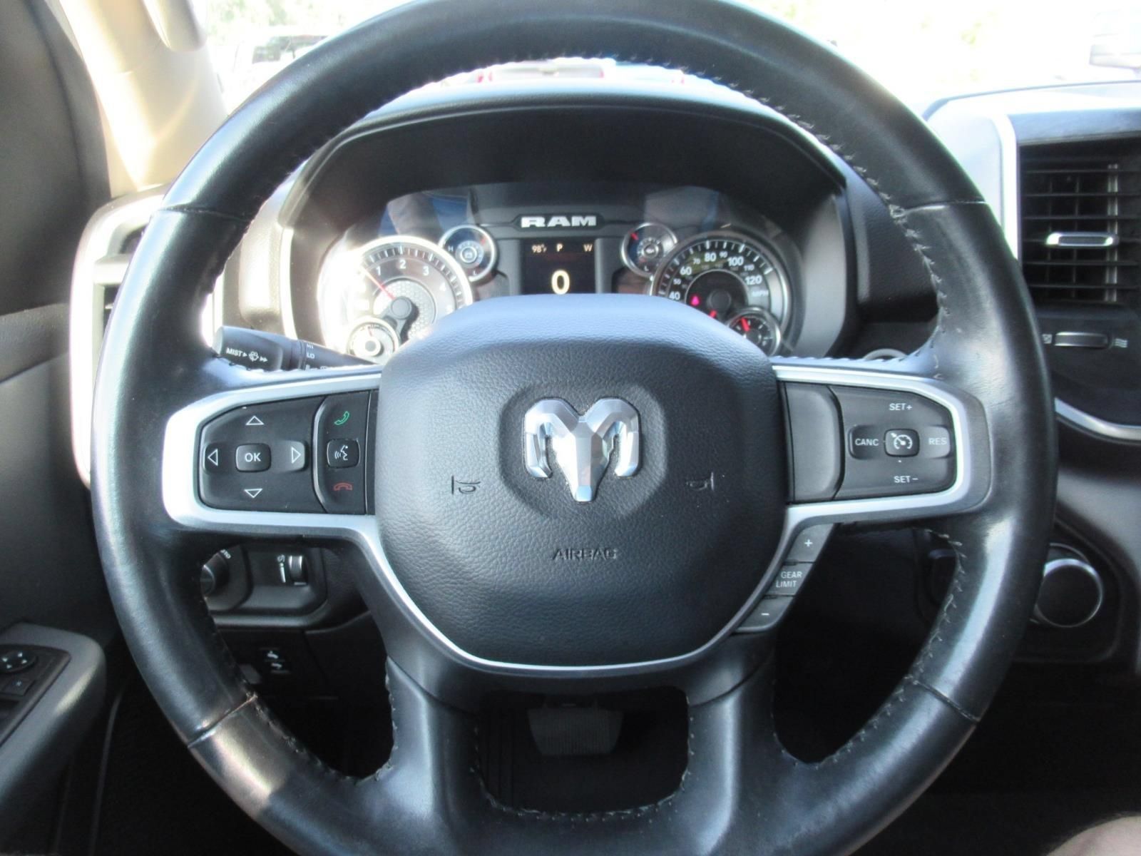 Used 2020 RAM 1500 Big Horn RWD image 24