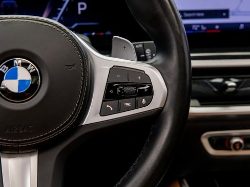 Used 2024 BMW X5 sDrive40i w/ M Sport Package image 46