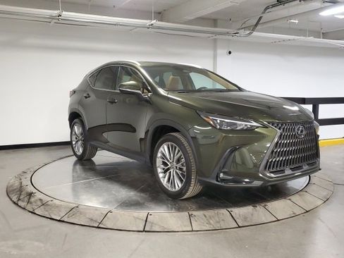 Used 2023 Lexus NX 350h AWD image 4