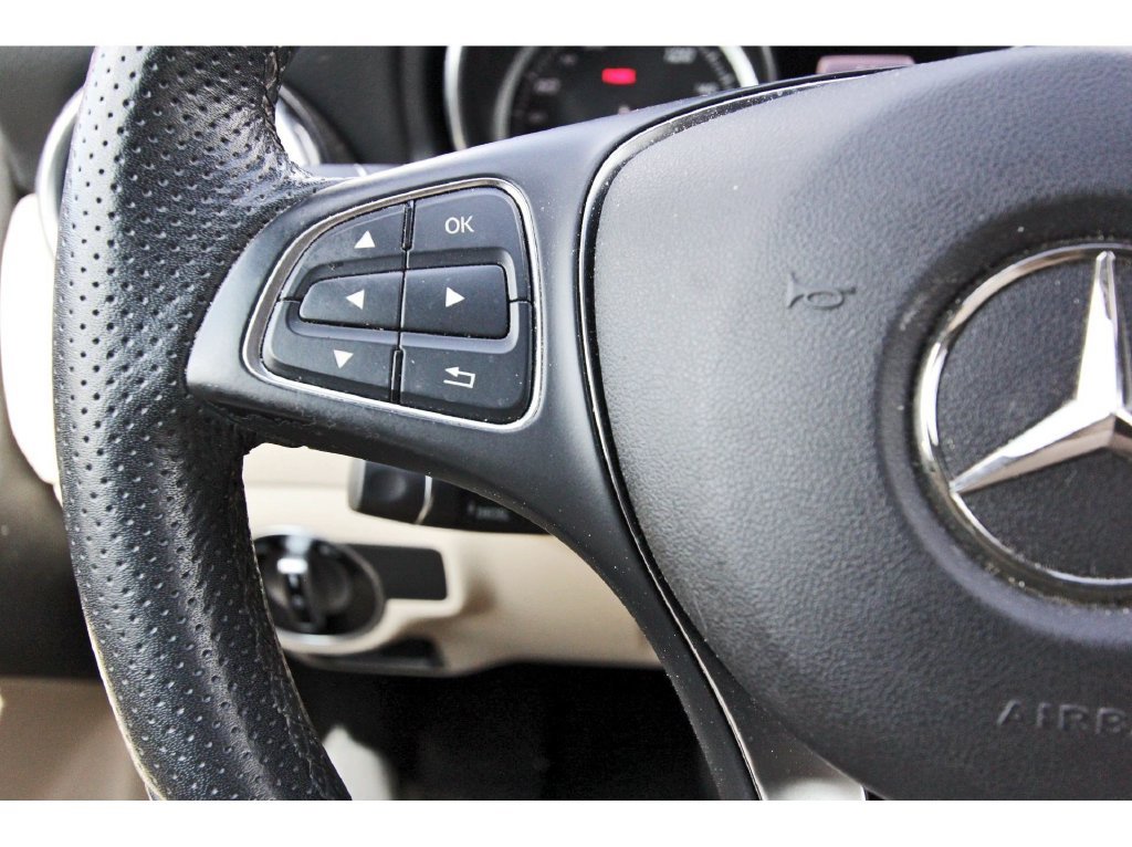 Used 2018 Mercedes-Benz GLA 250 w/ Premium Package image 20