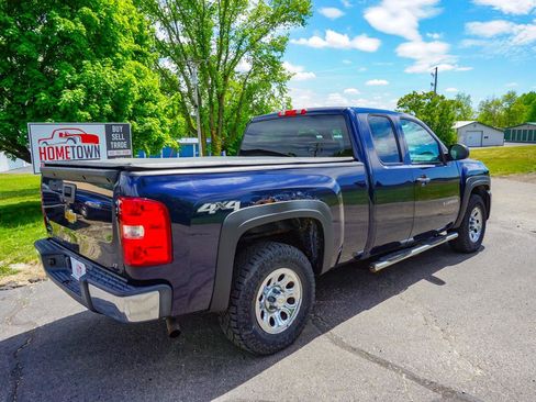 Used 2011 Chevrolet Silverado 1500 LT AWD/4WD image 3