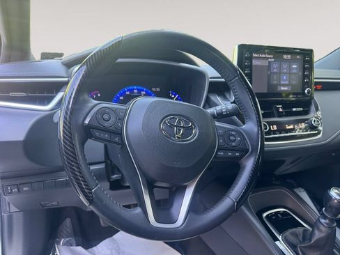 Used 2019 Toyota Corolla XSE FWD image 12