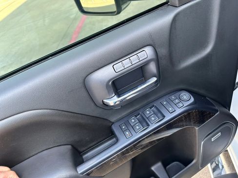 Used 2015 GMC Sierra 3500 Denali AWD/4WD image 37