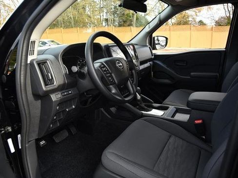 New 2026 Nissan Frontier S image 9
