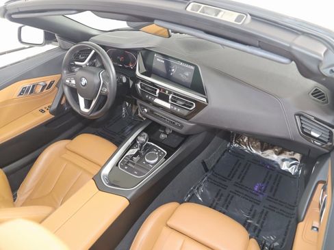 Used 2020 BMW Z4 sDrive30i w/ Convenience Package image 13