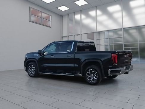 Used 2022 GMC Sierra 1500 SLT w/ SLT Convenience Package RWD image 6
