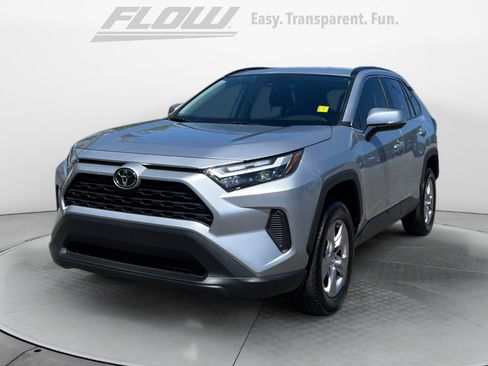 Certified 2025 Toyota RAV4 XLE FWD image 3
