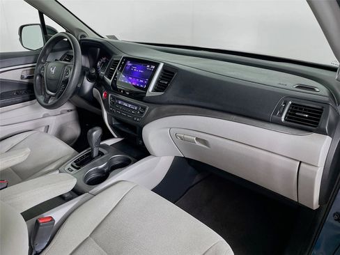 Used 2017 Honda Pilot EX image 33