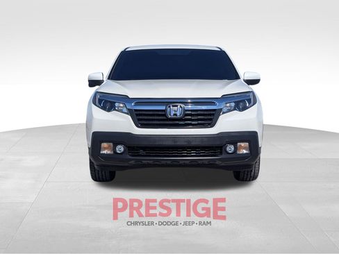 Used 2017 Honda Ridgeline RTL-T image 3