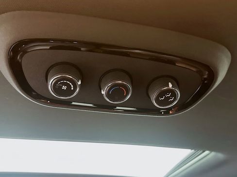 Used 2024 Dodge Durango R/T AWD/4WD image 34