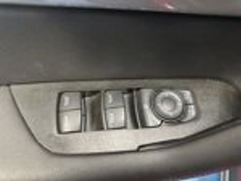 Used 2025 Chevrolet Blazer LT image 33