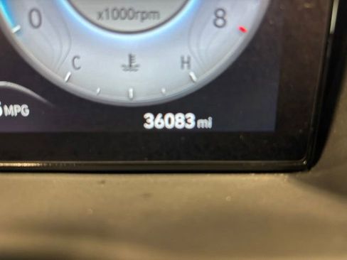 Used 2023 Hyundai Tucson Limited AWD/4WD image 25