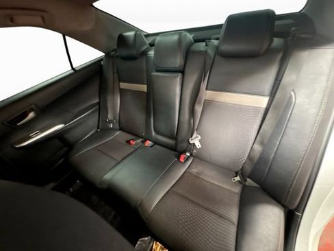 Used 2014 Toyota Camry SE FWD image 24