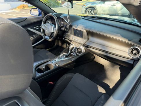 Used 2020 Chevrolet Camaro LT w/ RS Package RWD image 26