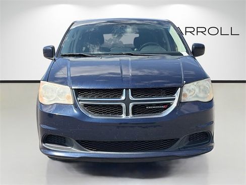 Used 2014 Dodge Grand Caravan SXT image 8