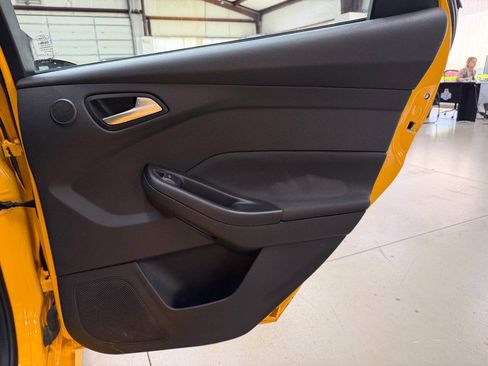 Used 2013 Ford Focus ST FWD image 14