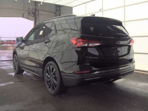 Used 2022 Chevrolet Equinox RS w/ Infotainment Package image 5