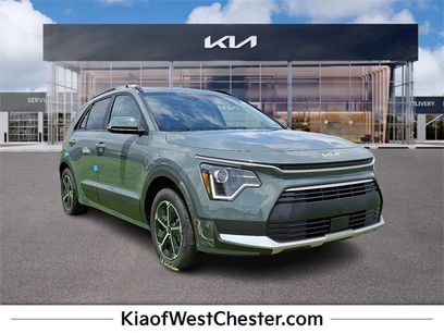 New 2025 Kia Niro EX