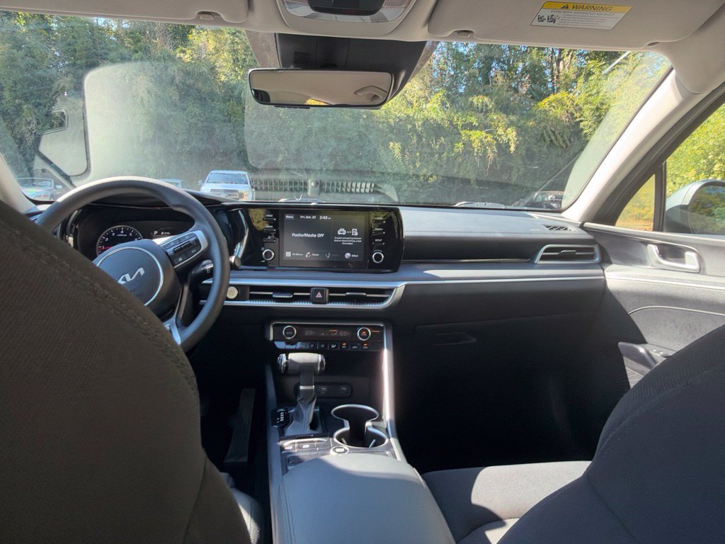Used 2023 Kia K5 LXS FWD image 11