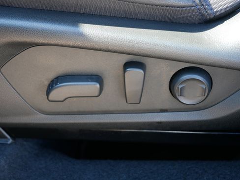 Certified 2025 Subaru Forester Premium AWD/4WD image 20