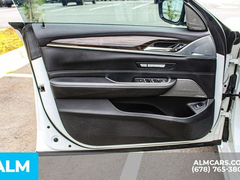 Used 2018 BMW 640i Gran Turismo xDrive AWD/4WD image 34