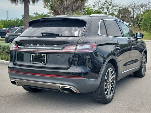 Used 2019 Lincoln Nautilus Reserve image 6