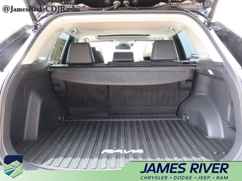 Used 2023 Toyota RAV4 XLE Premium AWD/4WD image 14