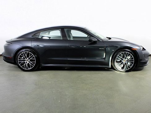 Used 2020 Porsche Taycan Turbo image 8