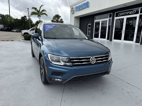 Used 2018 Volkswagen Tiguan SE AWD/4WD image 7