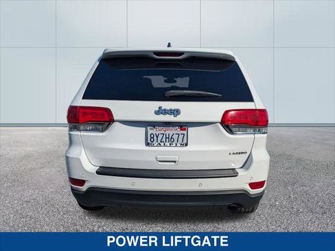 Used 2019 Jeep Grand Cherokee Laredo w/ Laredo X Package image 4