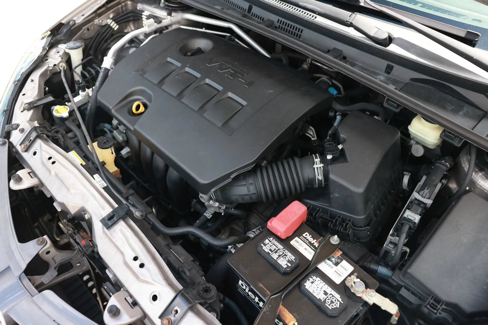 Used 2015 Toyota Corolla LE FWD image 47