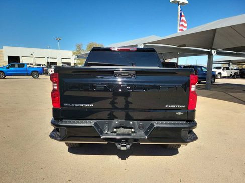 Used 2024 Chevrolet Silverado 1500 Custom image 5