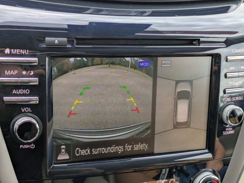 Certified 2024 Nissan Murano Platinum w/ Cargo Package image 23