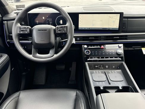 New 2025 Hyundai Santa Fe Calligraphy image 2