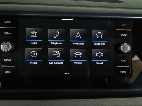 Certified 2023 Volkswagen Taos SE w/ Panoramic Sunroof Package FWD image 25