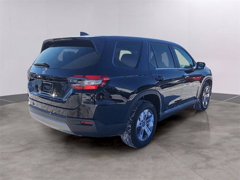 Certified 2023 Honda Pilot EX-L image 4