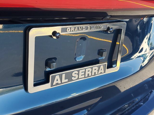Used 2025 Chrysler Pacifica Select FWD image 6