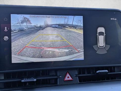 Used 2023 Kia Sportage EX image 14