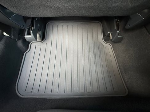 Used 2018 Subaru Impreza 2.0i Premium image 22