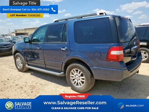 Used 2013 Ford Expedition XLT image 3